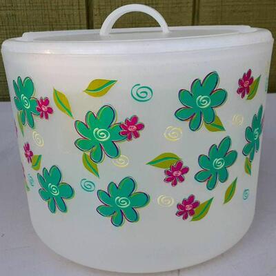 Plastic Flower Ice Bucket 