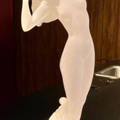 Frosted Lucite Sculpture Nude Woman, ART DECO 