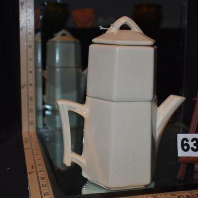 1945 McCoy Coffee Pot w/Infuser 