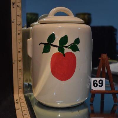 1946 McCoy Cookie Jar w/Apple 