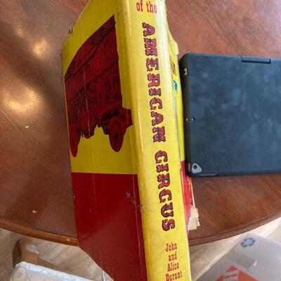  American Circus pictorial history book by John and Alice Durant