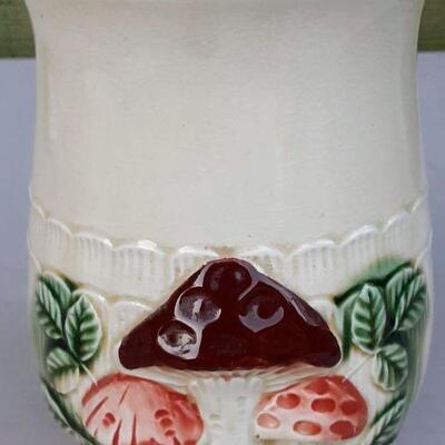 Japan Mushroom Utensil Jar