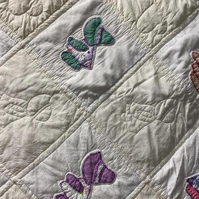 Handmade Vintage Sun Bonnet quilt 