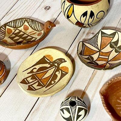 Lot 94  Native American Southwest Pottery Acoma Pueblo