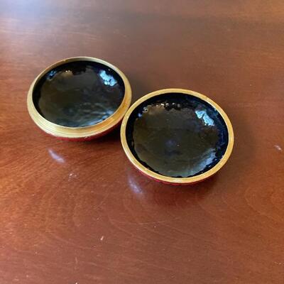 Vintage Asian cloisonne enamel bronze trinket box and Chinese Boading Stress Balls