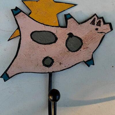 Metal Pig and Star Hook