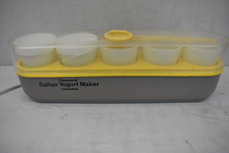 Salton Yogurt Maker, Thermostat Controlled