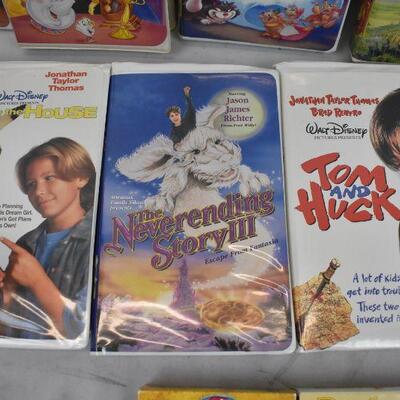 7 Kids Movies on VHS: Beethoven -to- Tom & Huck