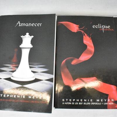 4 pc Paperback Stephenie Meyer Twilight Books in Spanish