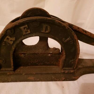 LOT #12. Antique cast-iron Griswold tobacco cutter