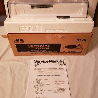LOT #18. Technics turntable, new old stock, model #SL1900
