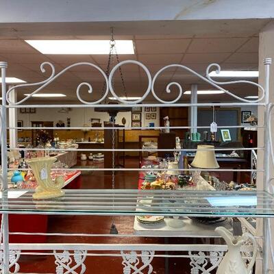 White Metal 4 Shelf Bakers Rack 