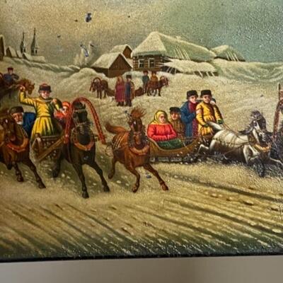 ANTIQUE Russian  Paper Mache Lacquer Hand painted Plaque TROIKA RACE 