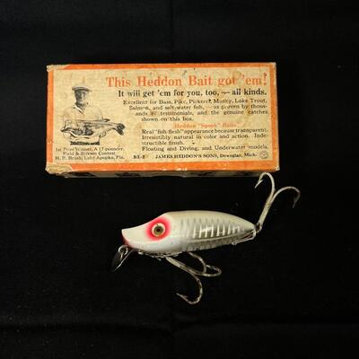 Vintage Heddon River Runt Spook