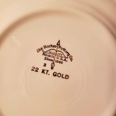 LOT #25. Vintage desert set A