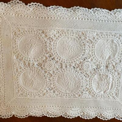 Lovely crochet placemats