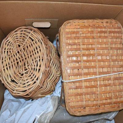 Large box of Baskets