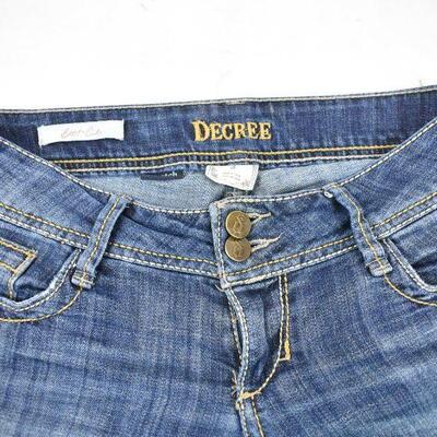 Decree Boot Cut Blue Jeans size 3. Torn Knee, Stretch, Low Rise