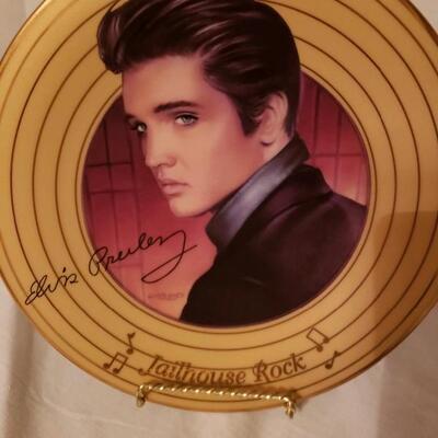 LOT #58. Elvis Lot E: 