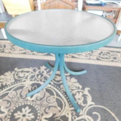 Metal Framed Glass Top Patio Table 29'x28