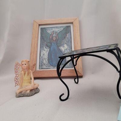 Collectibles lot