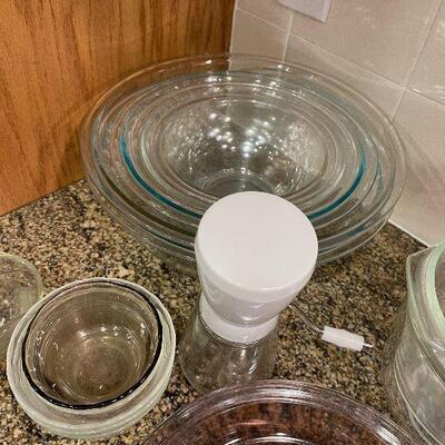 #158 All Clear Kitchen Bowls and plates 