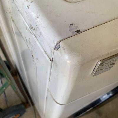 Lot 106  Kenmore Front Loading Washer & Gas Dryer 2012
