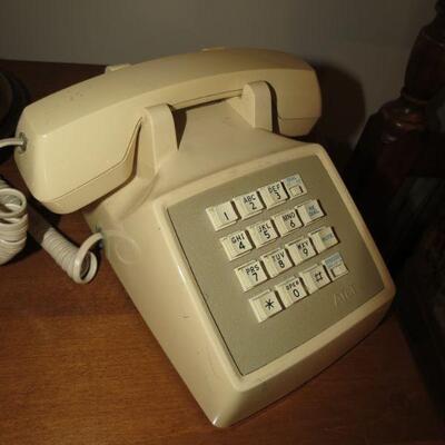AT&T Push Button Phone - Item # 66