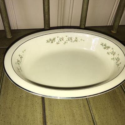 Lenox Brookdale China Serving Bowl Oval 10 x 7 1/2 inches - Item # 196