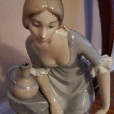 NAO by Lladro  Figurine (#18) -  Girl Lady  Fountain  water jugs #5203 13"