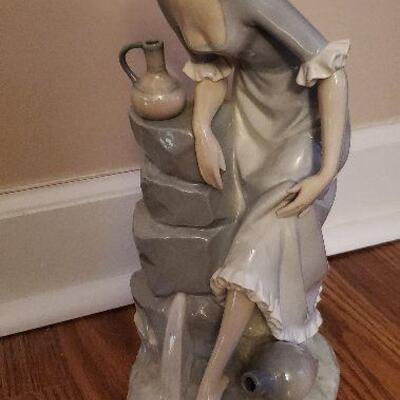 NAO by Lladro  Figurine (#18) -  Girl Lady  Fountain  water jugs #5203 13"