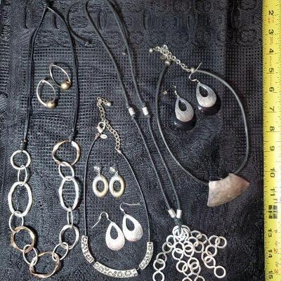 Costume Jewelry Lot (#9) - 4 Necklaces (2 Chico's) and 4 pr Earrings (1 Chico's)