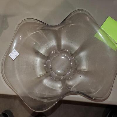Vintage Clear Glass Bowl Scalloped Edges (item #79)