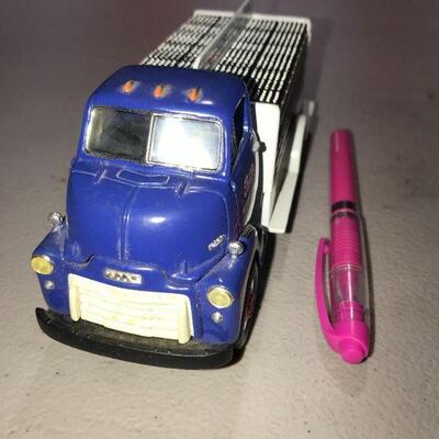 First Gear 1952 GMC-COE Pepsi Cola Bottler's Truck "ICE COLD" (item #118)