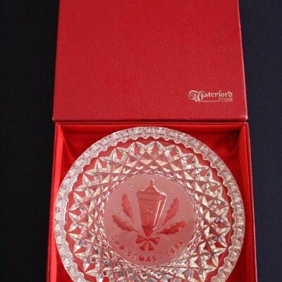 Waterford crystal Christmas plate 1984 8