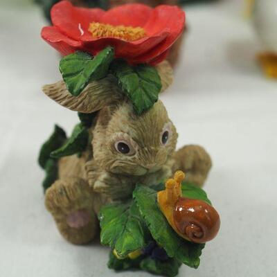 Lot 109 Easter Collectibles