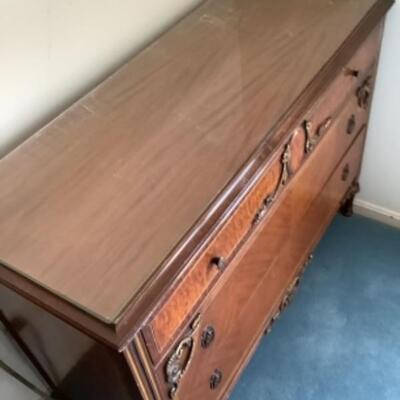 2 Over 2 Drawers Fancy Vintage Wood Dresser