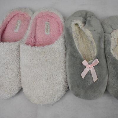 4 Pairs Slippers: White/Pink, Gray, Purple, Purple