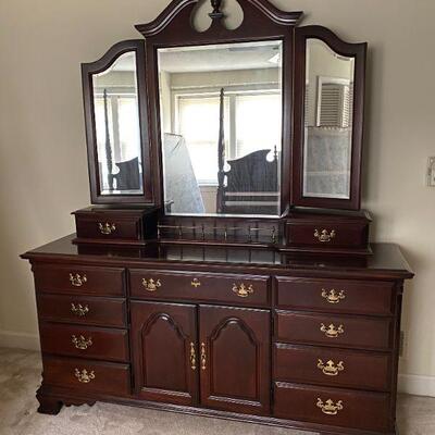 Sumter Cabinet Co. Mahogany Dresser