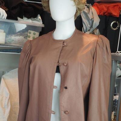 Lot 116 Vintage brown leather Fendi short jacket
