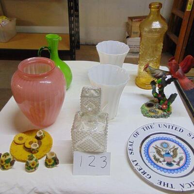 Box 123 -- vases, tea set