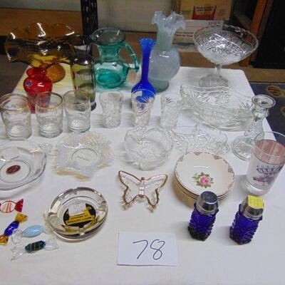 Box 78 -- Vases, bowls, Cobalt blue, glass items