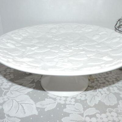 PEDESTAL CAKE STAND-HAND MIXER-AND BAKING ESSENTIALS