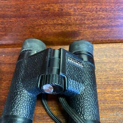 Pentax Small Binoculars With Case