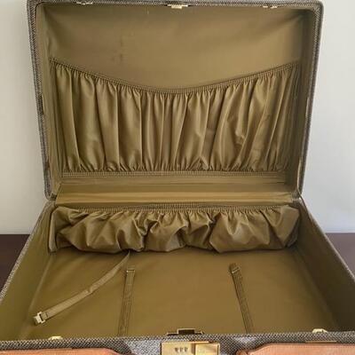 Fab retro Tweed and Leather Hartmann Suitcase in Exc condition 