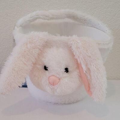 Lot 16:  New Easter Bunny Basket, Peep Clip On Plushie, Bubbles, Silly Putty & Window Gels