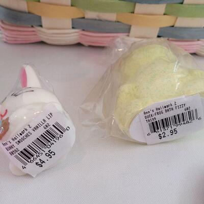 Lot 29: New Easter Basket, Ty Beanie Hello Kitty Bunny, Putty Eggs, Bunny Coin Purse, Bath Fizzie, Lip Gloss and Littlr White Bunny Plush