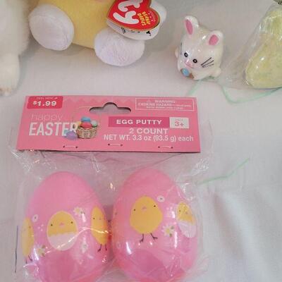 Lot 29: New Easter Basket, Ty Beanie Hello Kitty Bunny, Putty Eggs, Bunny Coin Purse, Bath Fizzie, Lip Gloss and Littlr White Bunny Plush
