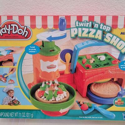 Lot 43: New Play Doh Pizza Shop & Hip Hop Singing Bunny 