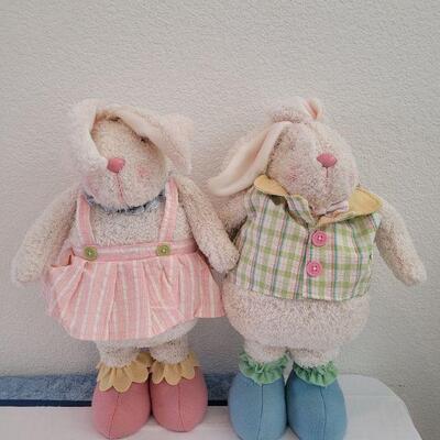 Lot 47: (2) New Standing Stoft Deco Bunnies 